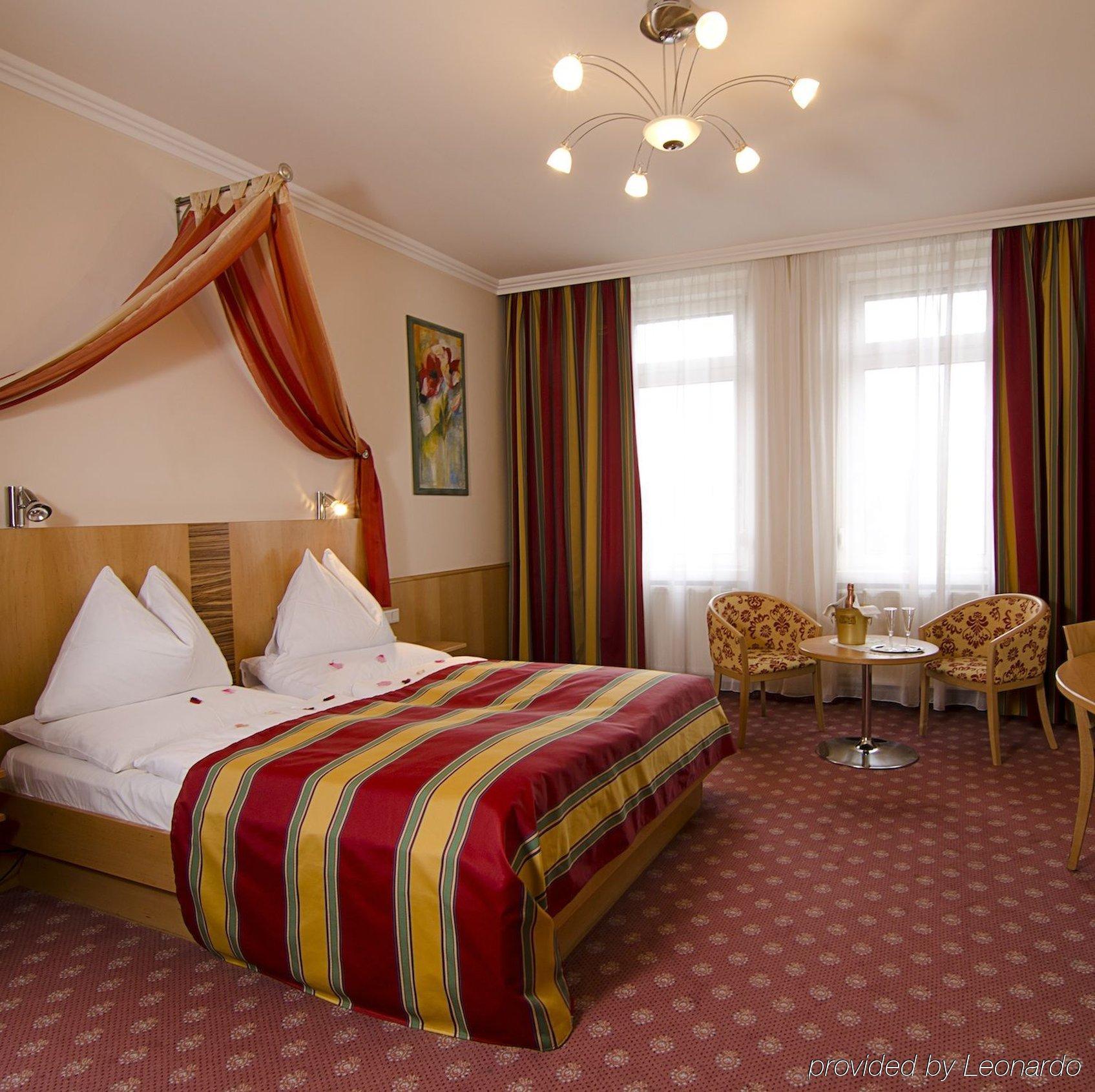 Hotel Cryston Відень Екстер'єр фото