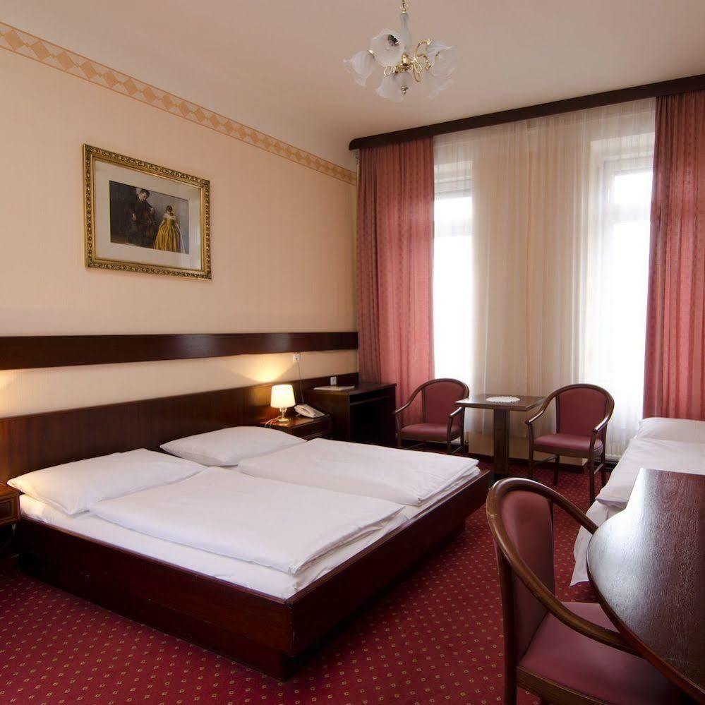 Hotel Cryston Відень Екстер'єр фото